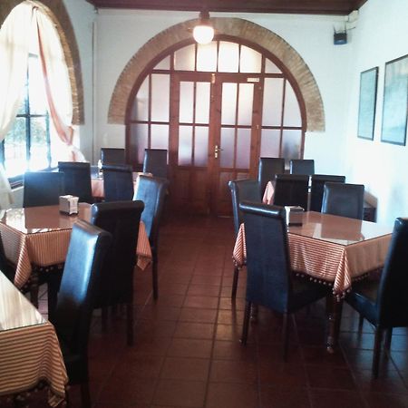 Hotel Castillo De Montemayor ภายนอก รูปภาพ