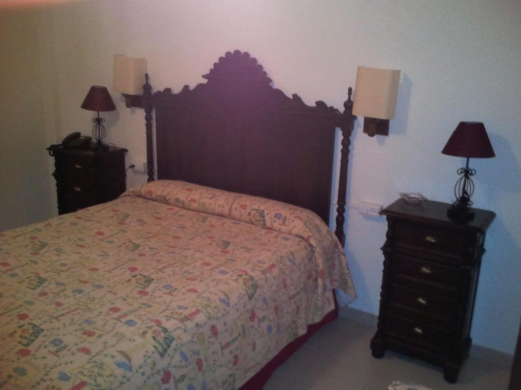 Hotel Castillo De Montemayor ห้อง รูปภาพ